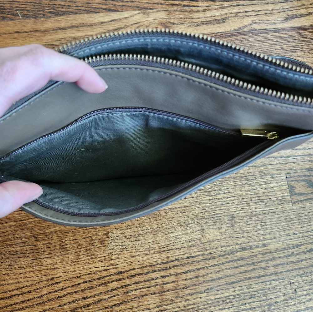 Fossil Taupe Leather Crossbody Bag - Picture 8 of 8